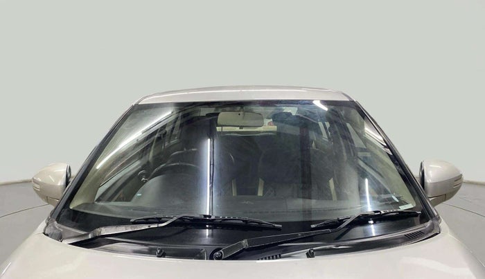 2014 Maruti Swift Dzire VXI, Petrol, Manual, 39,689 km, Front Windshield