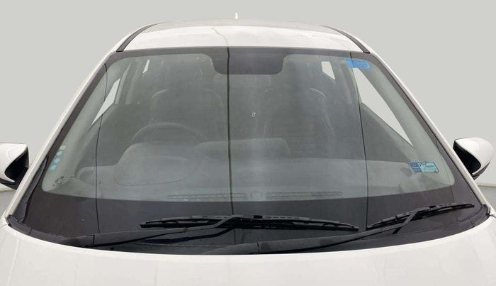 2023 Hyundai NEW I20 SPORTZ 1.2 MT, Petrol, Manual, 34,125 km, Front Windshield