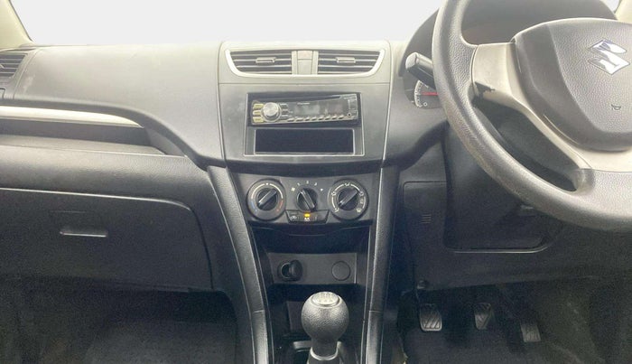 2012 Maruti Swift VXI, Petrol, Manual, 73,136 km, Air Conditioner