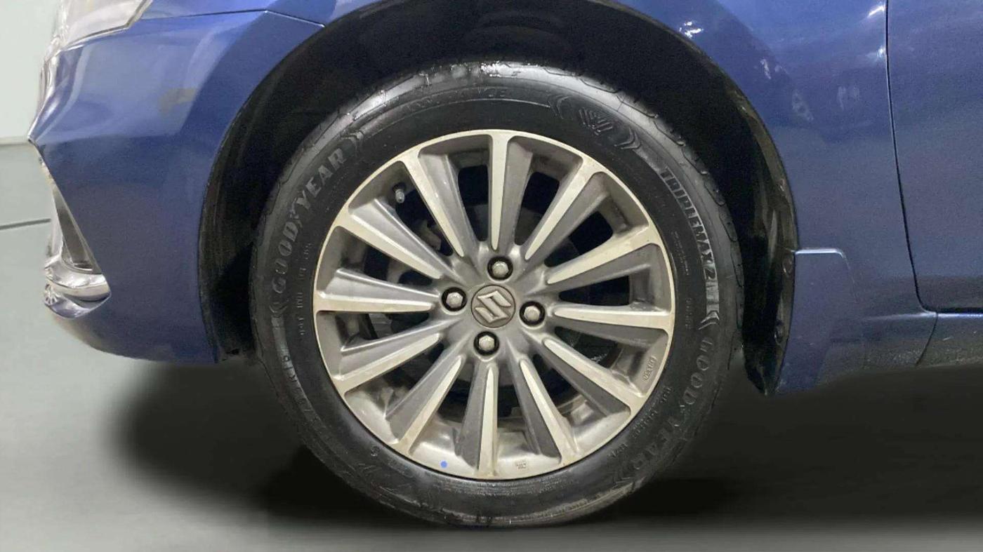 2019 Maruti Ciaz ALPHA  AT 1.5 SHVS PETROL, Petrol, Automatic, 35,469 km, Left Front Wheel