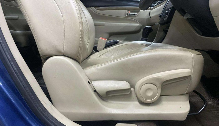 2019 Maruti Ciaz ALPHA  AT 1.5 SHVS PETROL, Petrol, Automatic, 35,469 km, Driver Side Adjustment Panel