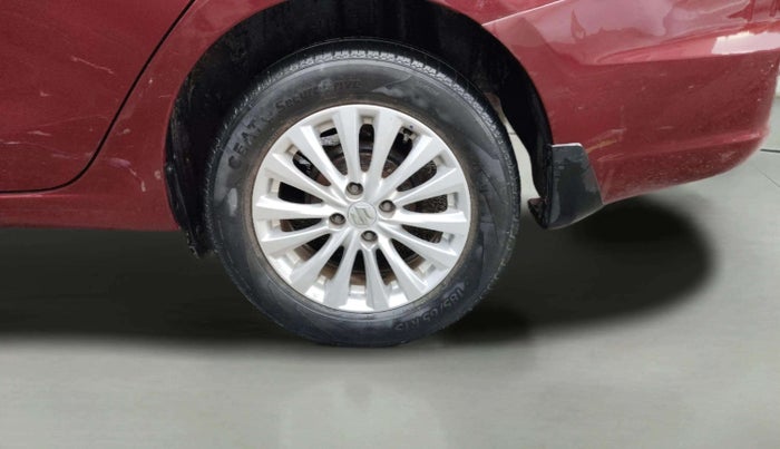 2014 Maruti Ciaz ZDI, Diesel, Manual, 89,265 km, Left Rear Wheel