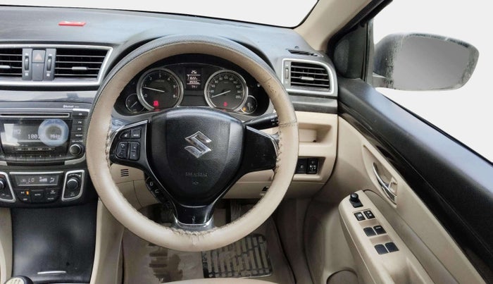 2014 Maruti Ciaz ZDI, Diesel, Manual, 89,265 km, Steering Wheel Close Up