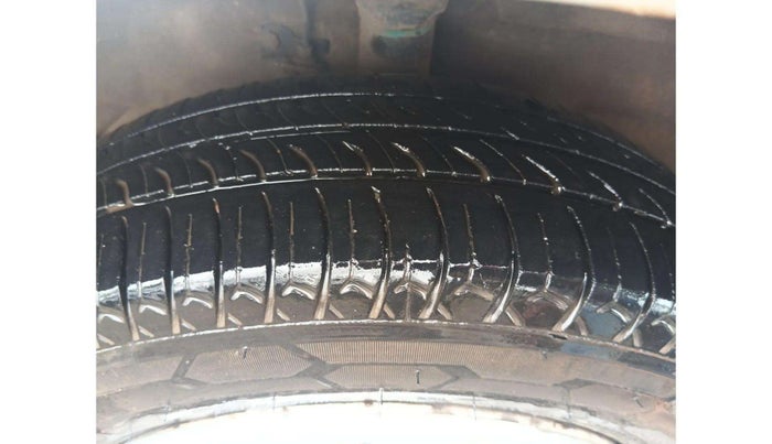 2015 Maruti Wagon R 1.0 LXI CNG, CNG, Manual, 56,475 km, Right Front Tyre Tread