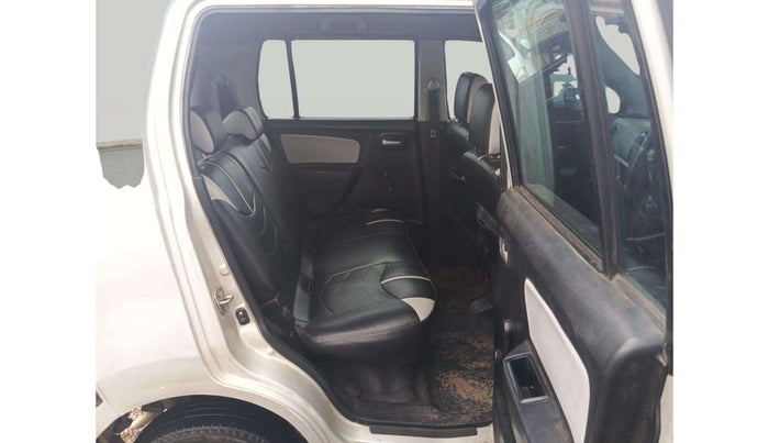 2015 Maruti Wagon R 1.0 LXI CNG, CNG, Manual, 56,475 km, Right Side Rear Door Cabin