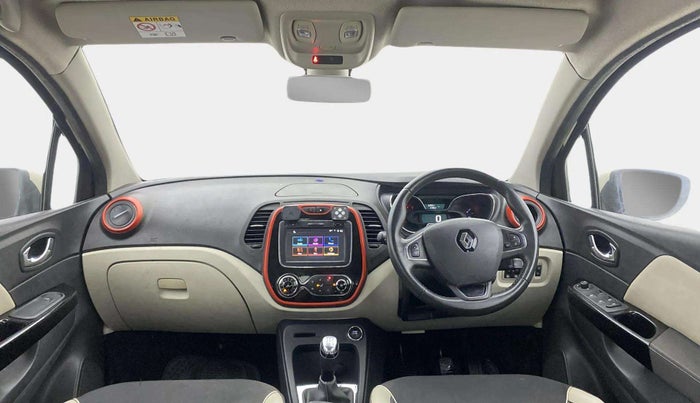 2018 Renault Captur RXT PETROL DUAL TONE, Petrol, Manual, 60,954 km, Dashboard