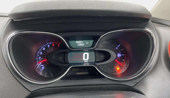 2018 Renault Captur RXT PETROL DUAL TONE, Petrol, Manual, 60,954 km, Odometer Image