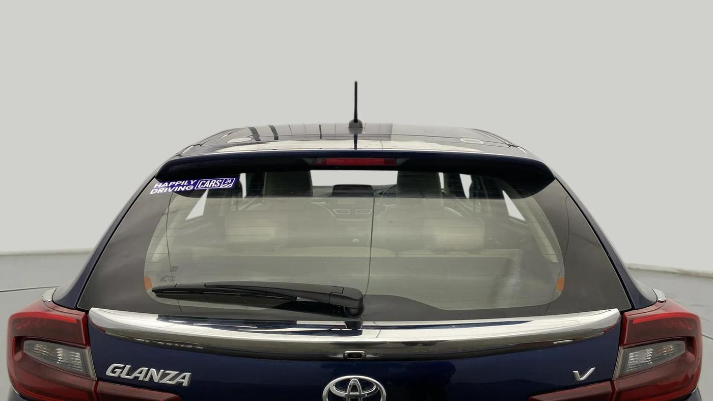 2022 Toyota Glanza V, Petrol, Manual, 66,408 km, Rear Windshield