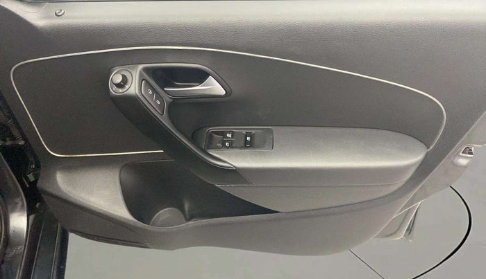2018 Volkswagen Ameo COMFORTLINE 1.0L, Petrol, Manual, 89,647 km, Driver Side Door Panels Control
