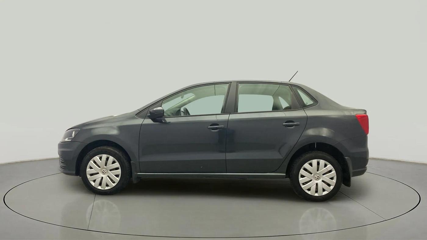 2018 Volkswagen Ameo COMFORTLINE 1.0L, Petrol, Manual, 89,647 km, Left Side