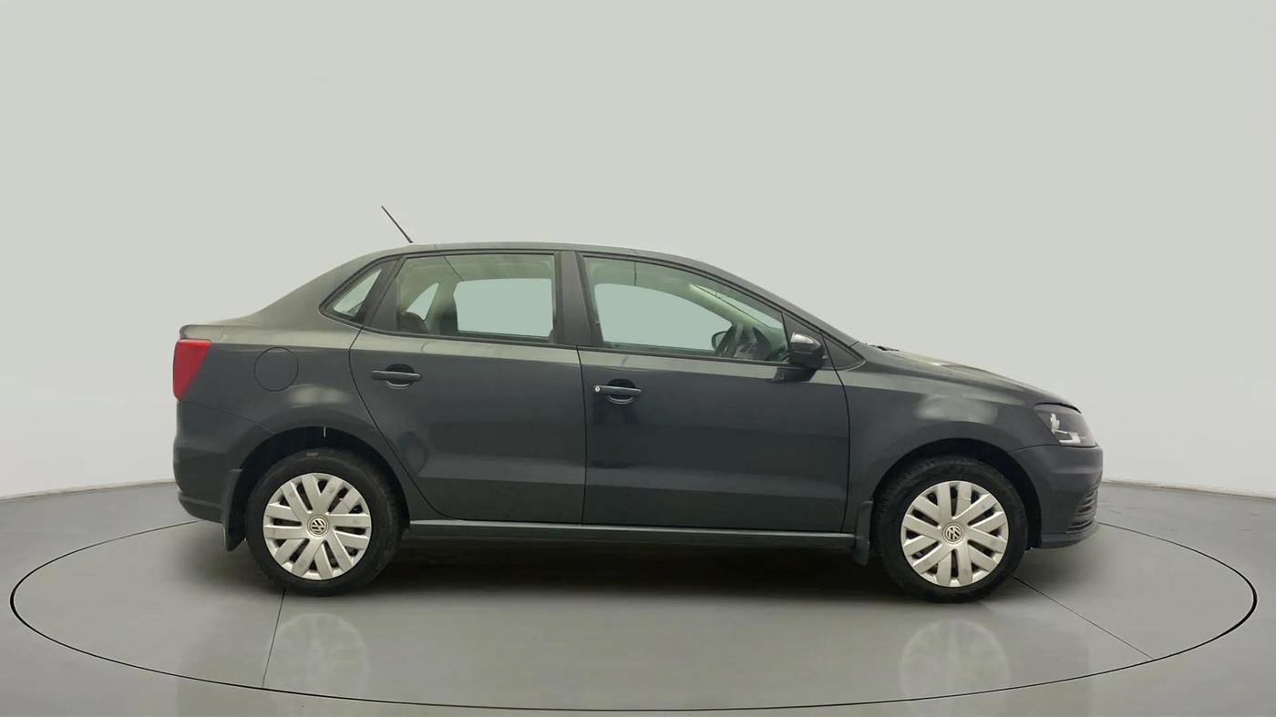 2018 Volkswagen Ameo COMFORTLINE 1.0L, Petrol, Manual, 89,647 km, Right Side View