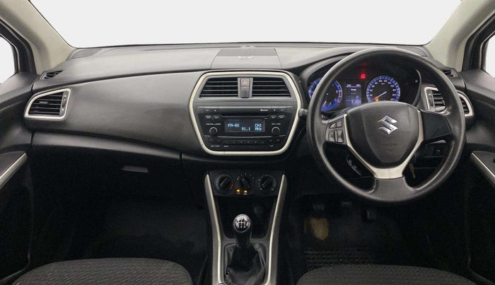 2016 Maruti S Cross DELTA 1.3, Diesel, Manual, 1,46,423 km, Dashboard
