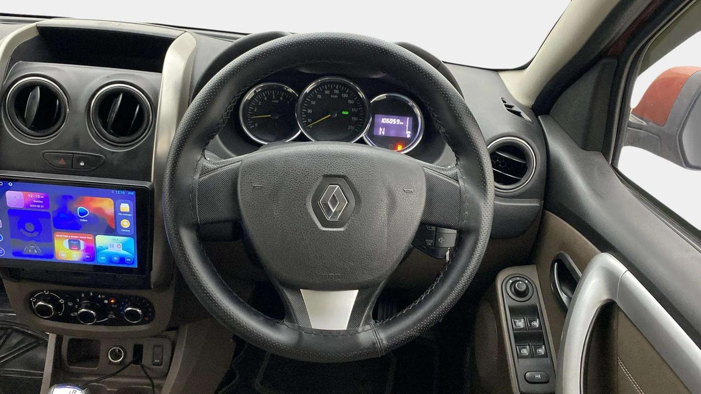 2019 Renault Duster 110 PS RXS 4X2 AMT DIESEL, Diesel, Automatic, 1,06,214 km, Steering Wheel Close Up
