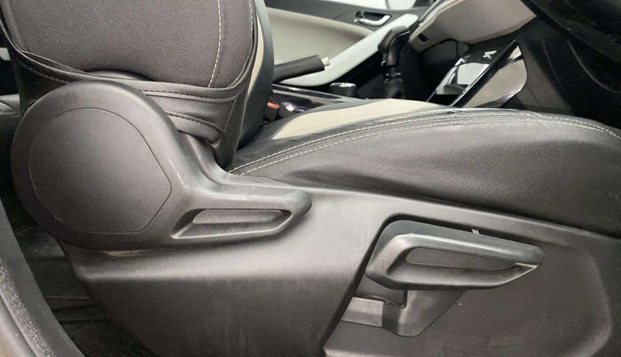 2023 Tata NEXON CREATIVE 1.2 PETROL, Petrol, Manual, 17,547 km, Driver Side Adjustment Panel