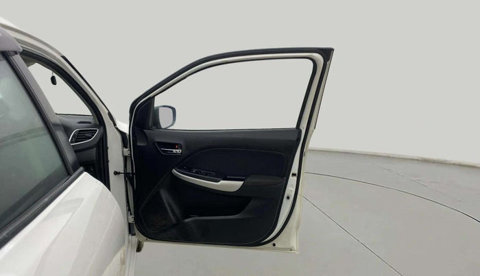 2017 Maruti Baleno DELTA PETROL 1.2, Petrol, Manual, 1,05,332 km, RHS Front Door