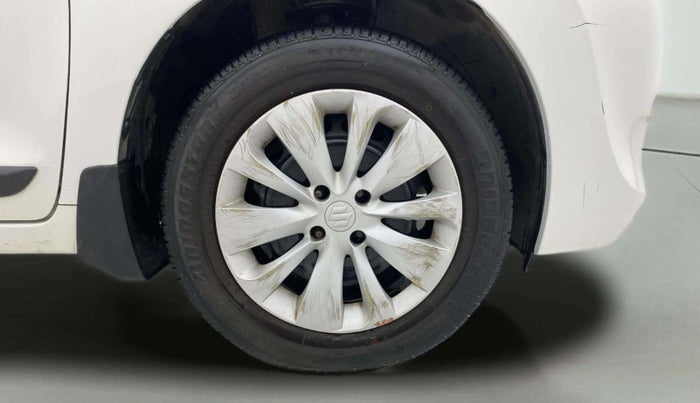 2017 Maruti Baleno DELTA PETROL 1.2, Petrol, Manual, 1,05,332 km, Right Front Wheel