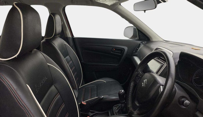 2021 Maruti Vitara Brezza VXI, Petrol, Manual, 47,761 km, Right Side Front Door Cabin