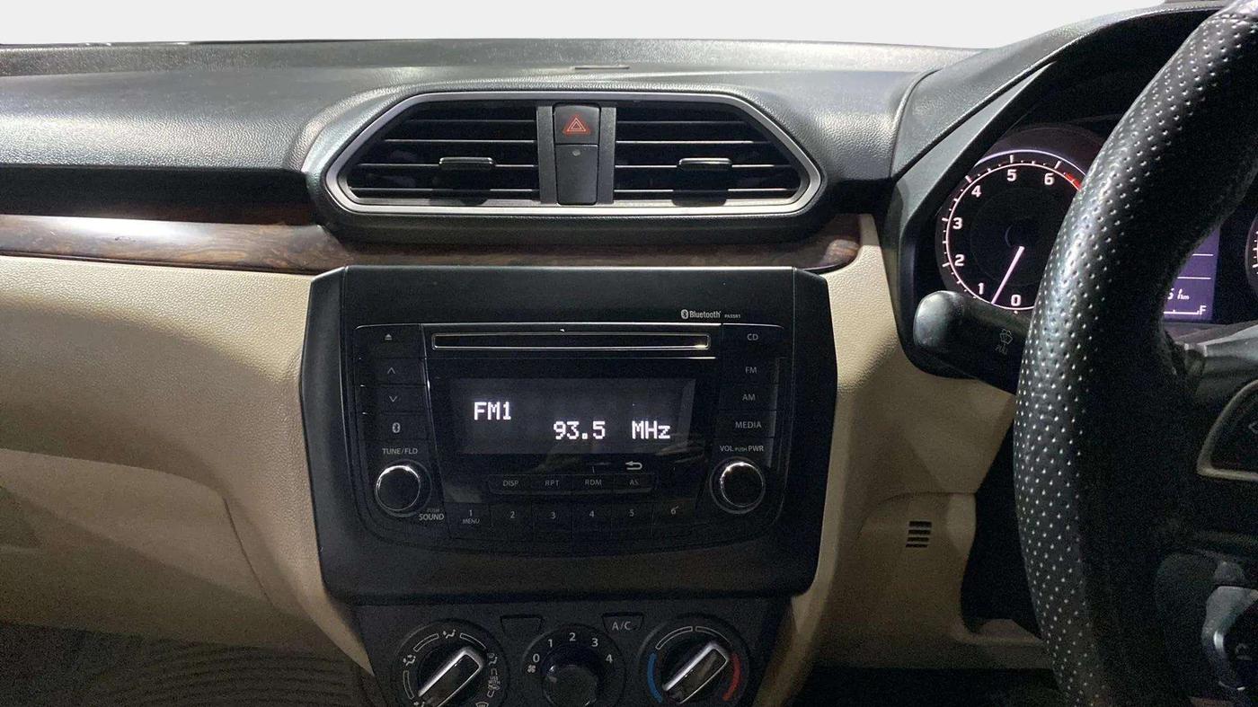2017 Maruti Dzire VXI AMT, Petrol, Automatic, 30,159 km, Air Conditioner