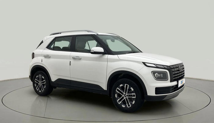 2024 Hyundai VENUE SX (O) MT 1.0 Turbo, Petrol, Manual, 6,880 km, Right Front Diagonal