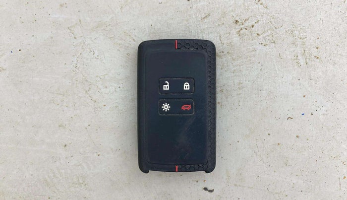2019 Renault TRIBER RXZ, Petrol, Manual, 58,195 km, Key Close Up