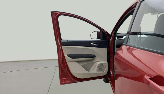2019 Renault TRIBER RXZ, Petrol, Manual, 58,195 km, LHS Front Door
