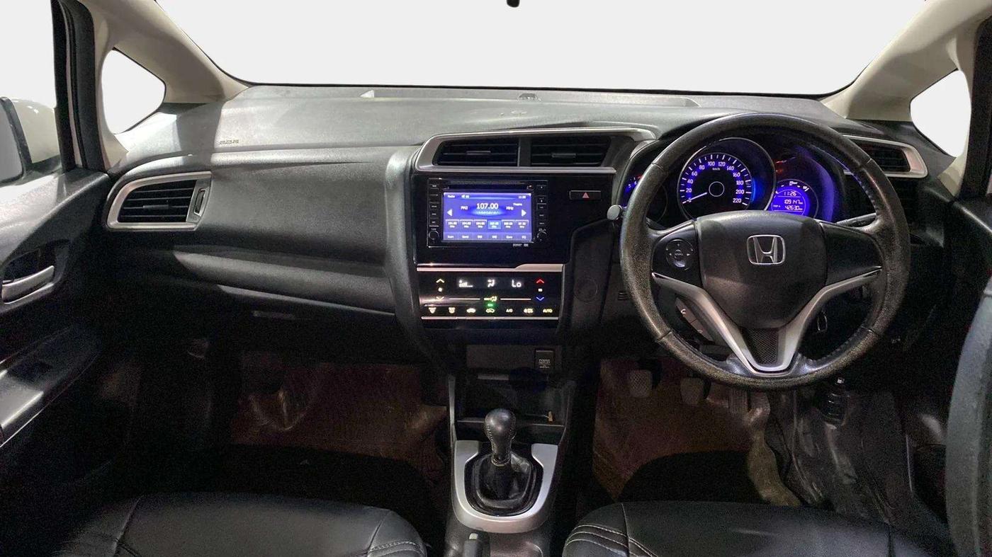 2017 Honda Jazz 1.2L I-VTEC VX, Petrol, Manual, 1,09,155 km, Dashboard