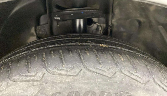 2022 Tata Tiago XZ PLUS CNG, CNG, Manual, 50,323 km, Right Front Tyre Tread
