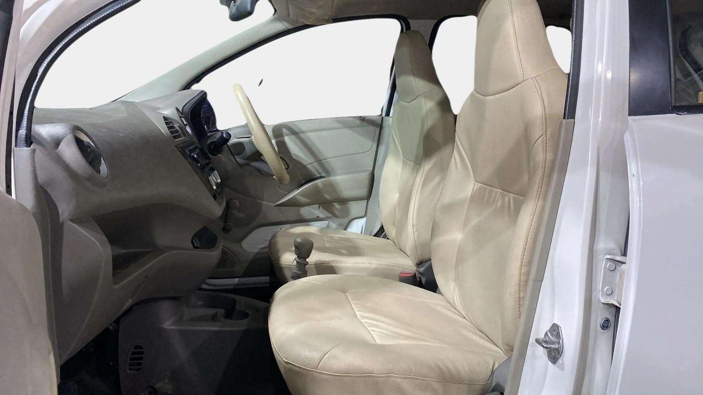 2016 Datsun Redi Go T, Petrol, Manual, 16,651 km, Right Side Front Door Cabin