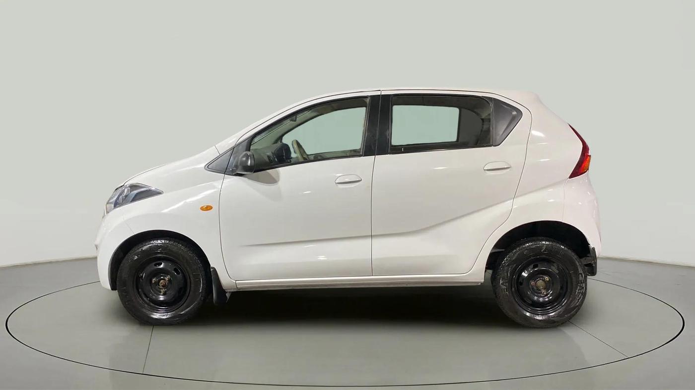2016 Datsun Redi Go T, Petrol, Manual, 16,651 km, Left Side