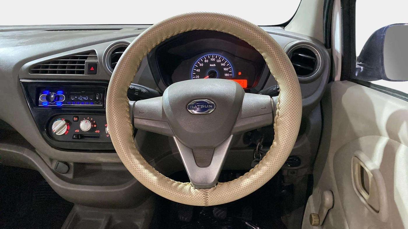 2016 Datsun Redi Go T, Petrol, Manual, 16,651 km, Steering Wheel Close Up