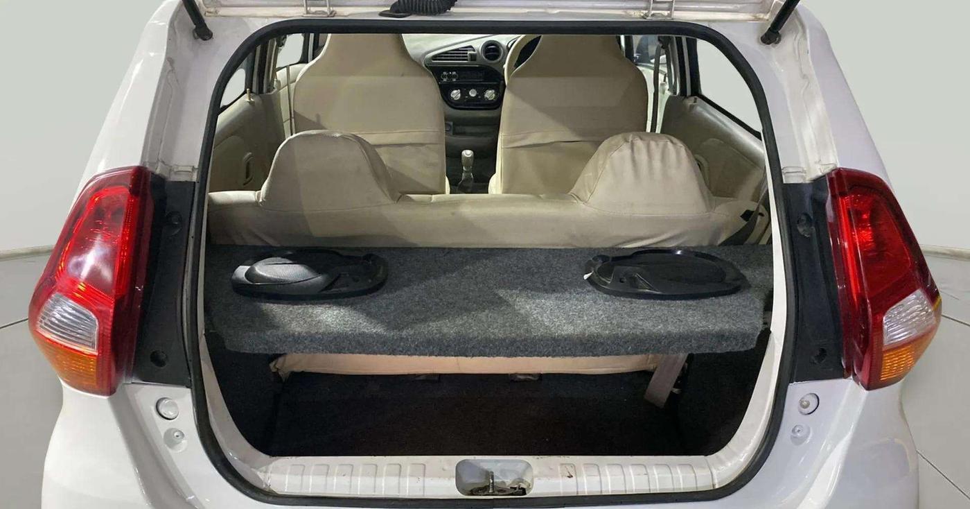 2016 Datsun Redi Go T, Petrol, Manual, 16,651 km, Boot Inside