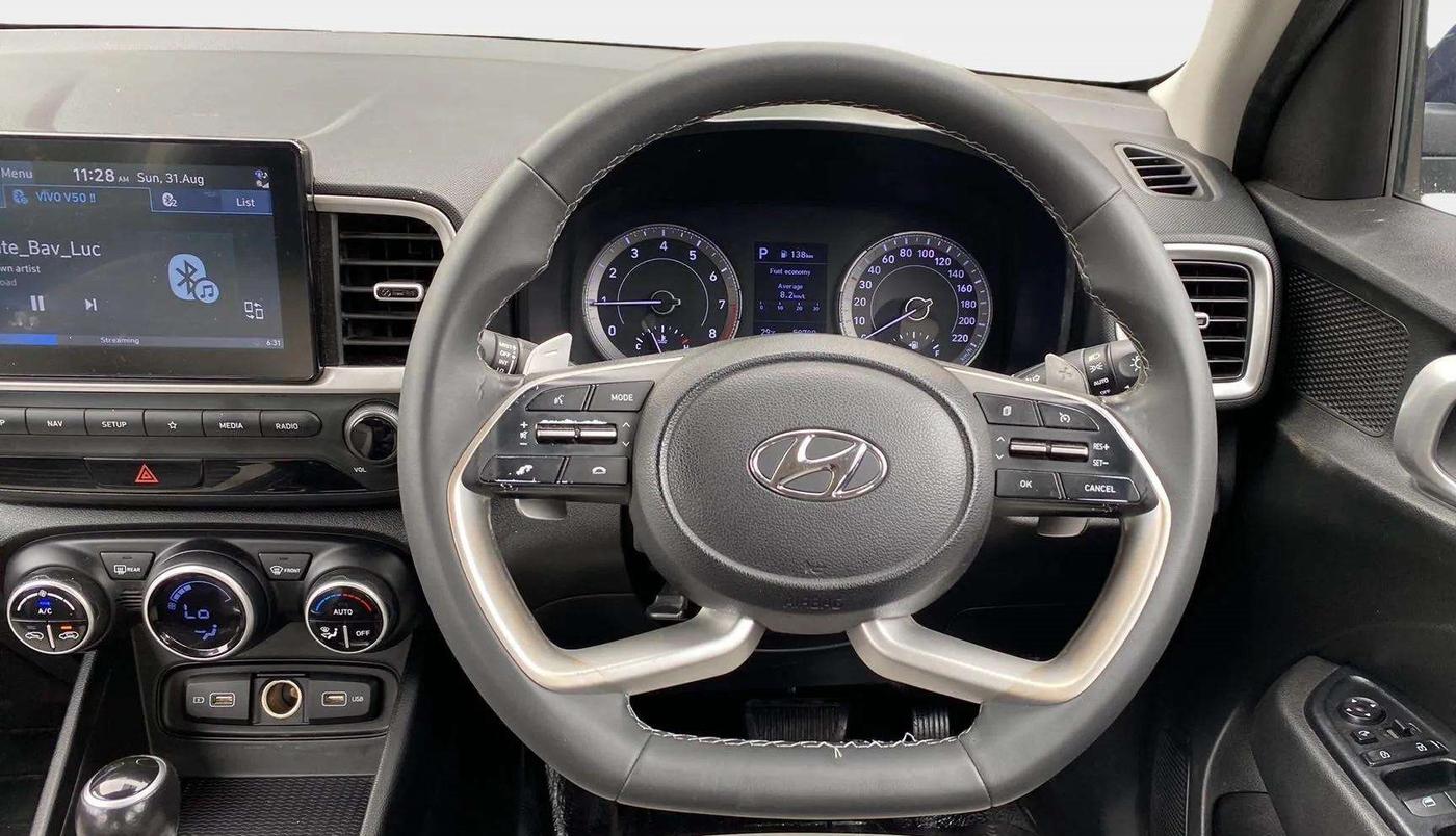2022 Hyundai VENUE SX PLUS 1.0 TURBO DCT, Petrol, Automatic, 50,781 km, Steering Wheel Close Up