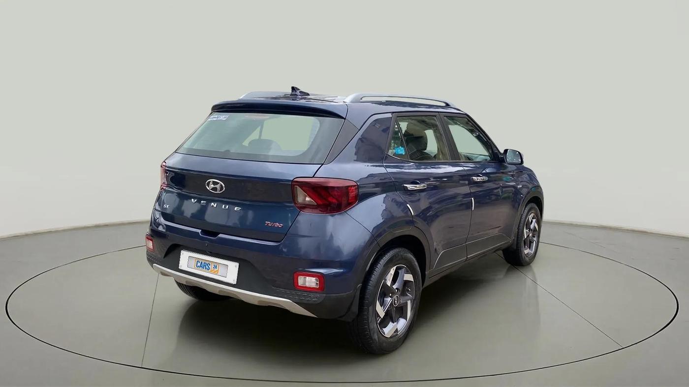 2022 Hyundai VENUE SX PLUS 1.0 TURBO DCT, Petrol, Automatic, 50,781 km, Right Back Diagonal