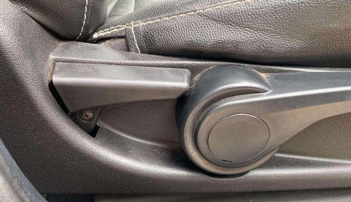 2019 Tata TIGOR XZ PLUS PETROL, CNG, Manual, 41,896 km, Driver Side Adjustment Panel