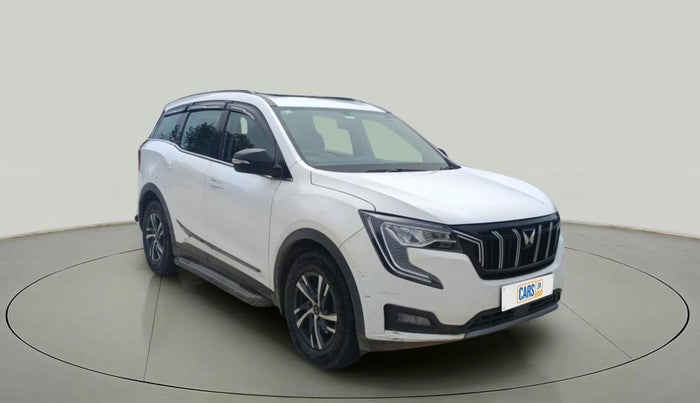 2022 Mahindra XUV700 AX 5 D MT 7 STR, Diesel, Manual, 89,558 km, Right Front Diagonal