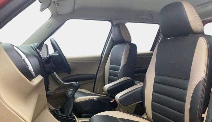 2017 Mahindra TUV300 T8, Diesel, Manual, 59,911 km, Right Side Front Door Cabin