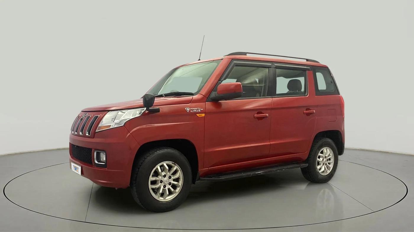 2017 Mahindra TUV300 T8, Diesel, Manual, 59,999 km, Left Front Diagonal