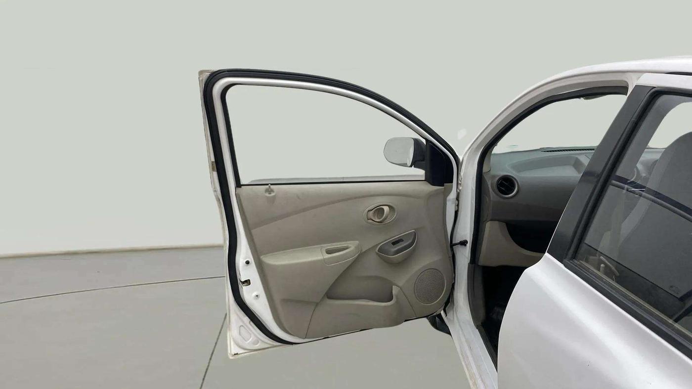 2014 Datsun Go T, Petrol, Manual, 60,658 km, LHS Front Door