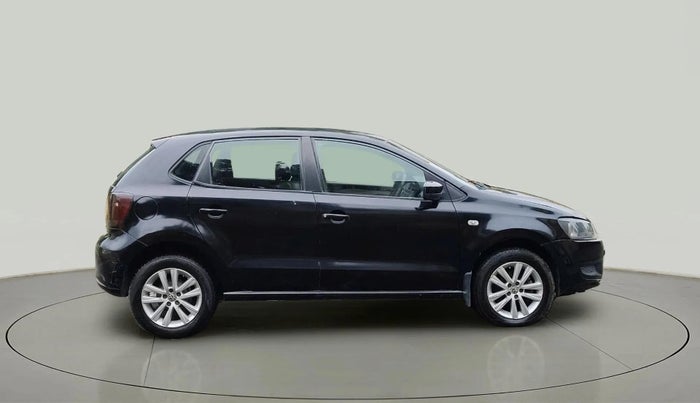 2014 Volkswagen Polo HIGHLINE DIESEL, Diesel, Manual, 1,52,211 km, Right Side View