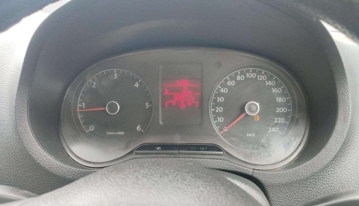 2014 Volkswagen Polo HIGHLINE DIESEL, Diesel, Manual, 1,52,211 km, Odometer Image
