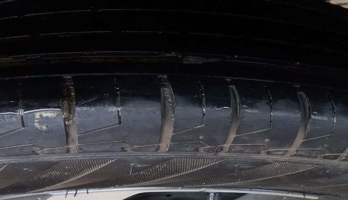2020 Hyundai VENUE S 1.2, Petrol, Manual, 84,872 km, Left Rear Tyre Tread