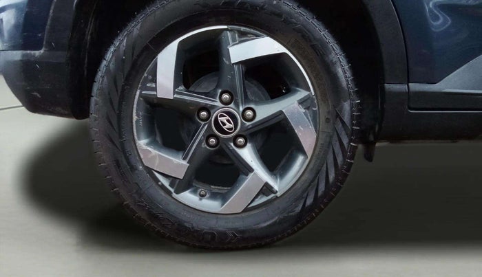 2020 Hyundai VENUE S 1.2, Petrol, Manual, 84,872 km, Right Rear Wheel