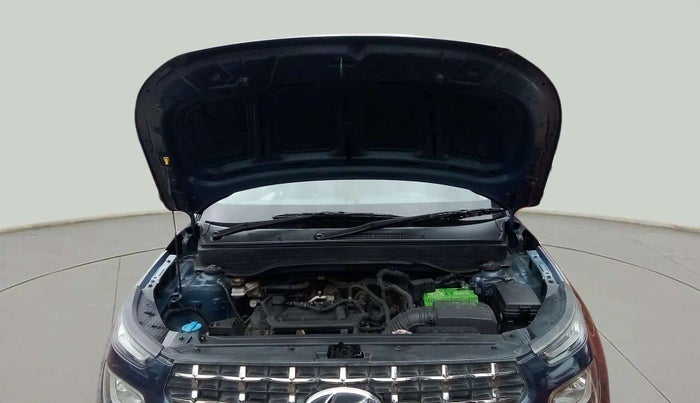 2020 Hyundai VENUE S 1.2, Petrol, Manual, 84,872 km, Open Bonet