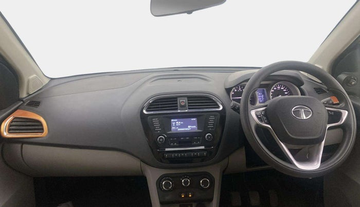 2017 Tata Tiago XZ PETROL, Petrol, Manual, 53,136 km, Dashboard