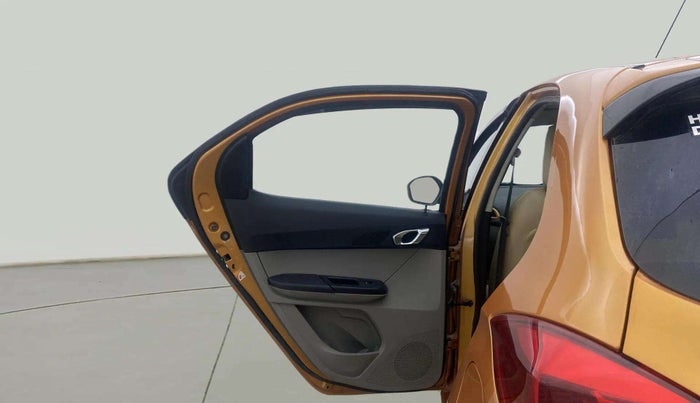 2017 Tata Tiago XZ PETROL, Petrol, Manual, 53,136 km, LHS Rear Door