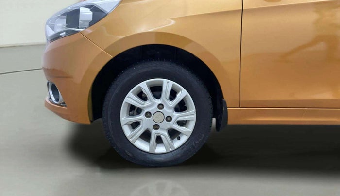 2017 Tata Tiago XZ PETROL, Petrol, Manual, 53,136 km, Left Front Wheel