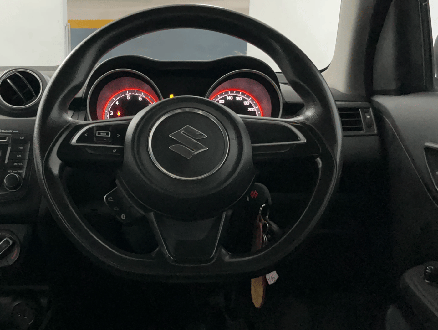 2020 Maruti Swift VXI, Petrol, Manual, 77,167 km, Steering Wheel Close Up