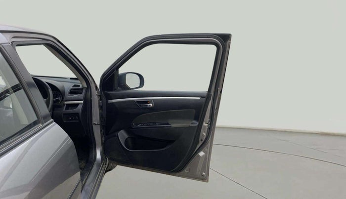 2015 Maruti Swift VXI, Petrol, Manual, 33,985 km, RHS Front Door