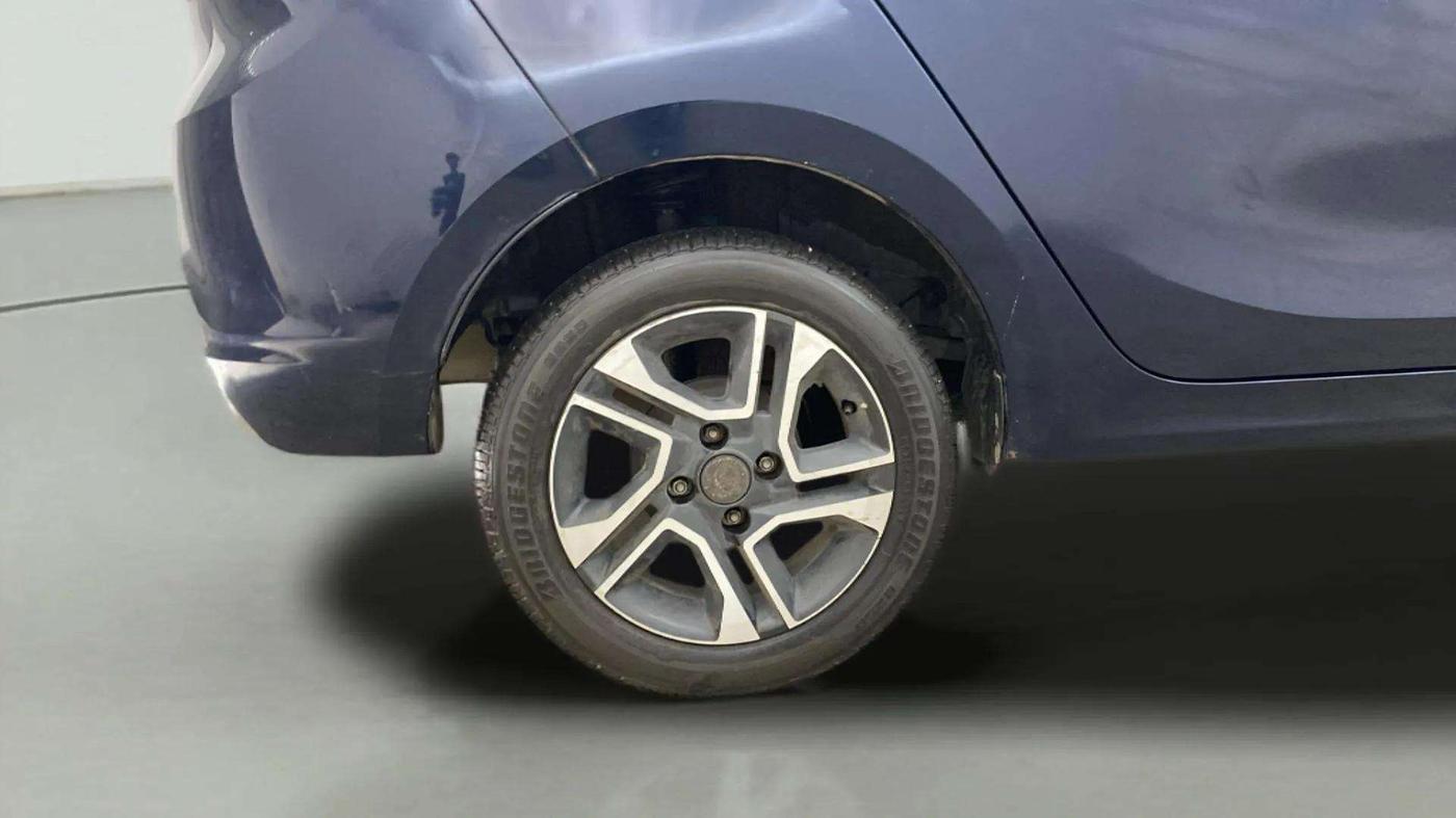 2021 Tata TIGOR XZ PLUS PETROL, Petrol, Manual, 17,004 km, Right Rear Wheel