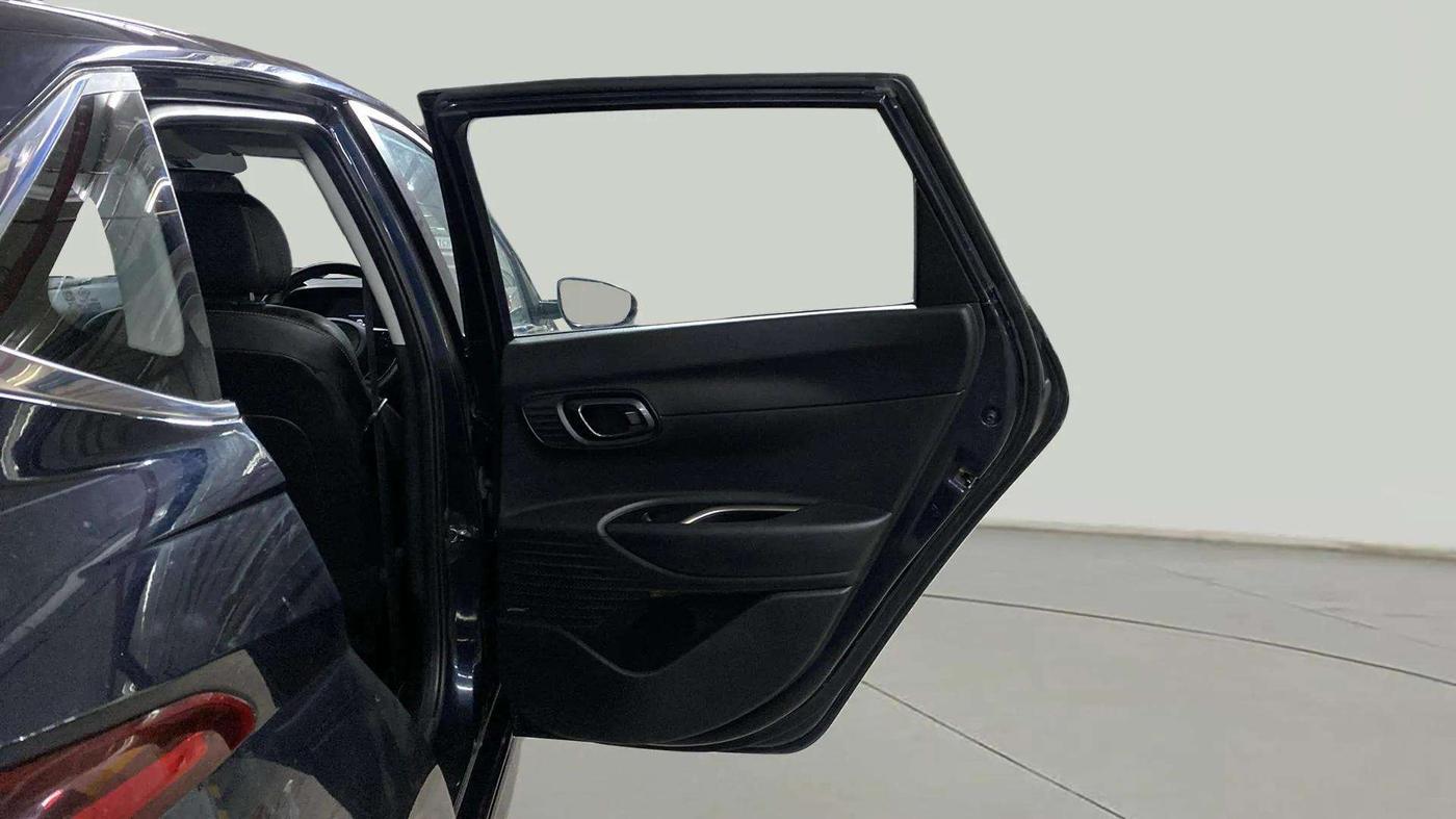 2020 Hyundai NEW I20 Asta 1.0 GDI Turbo IMT, Petrol, Manual, 20,729 km, RHS Rear Door